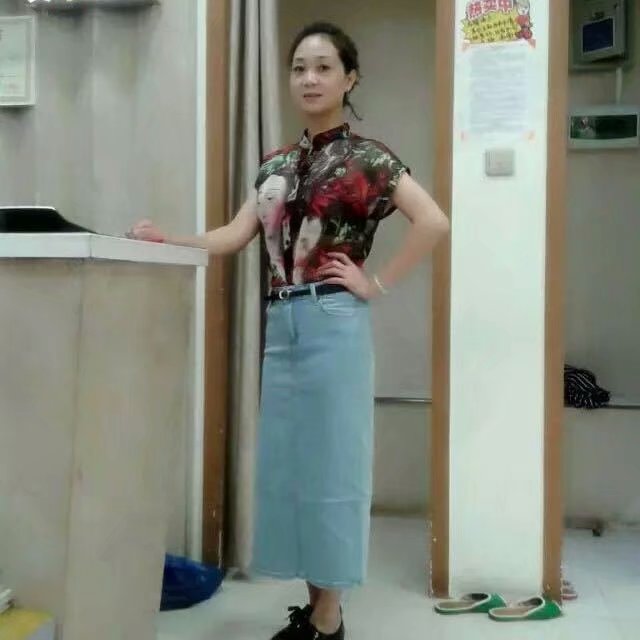 李女士