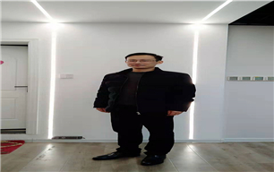 劉先生