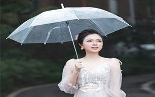 陽(yáng)女士